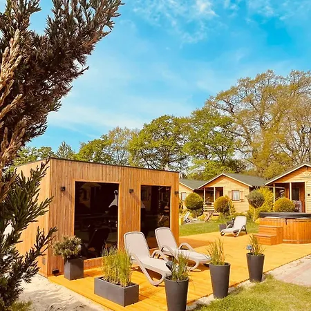 Semesteranläggning (resort) Boho Baltic Bobolin